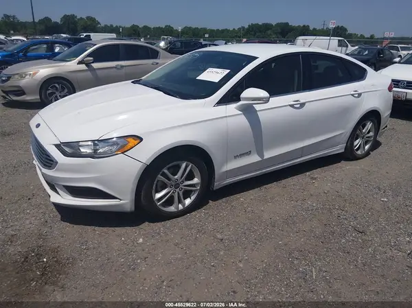 3FA6P0LU9JR253748 2018 FORD FUSION - Image 2