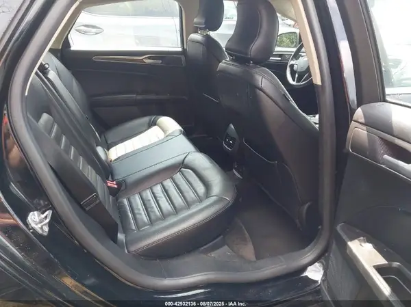 3FA6P0LU9JR259131 2018 FORD FUSION - Image 8