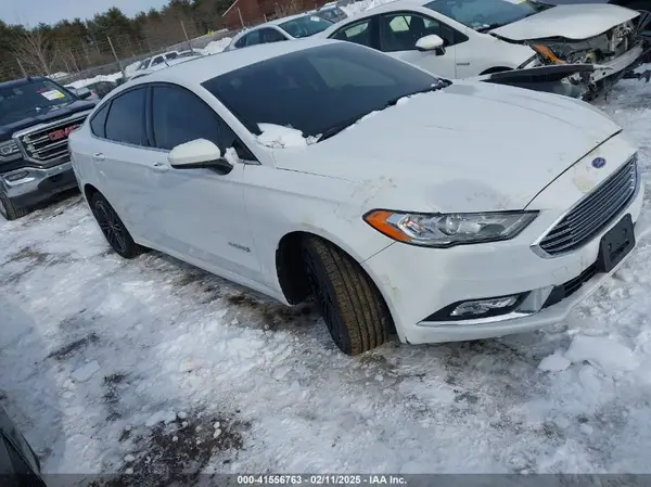 3FA6P0LU9JR260649 2018 FORD FUSION - Image 1