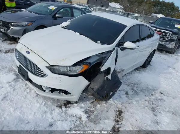 3FA6P0LU9JR260649 2018 FORD FUSION - Image 2
