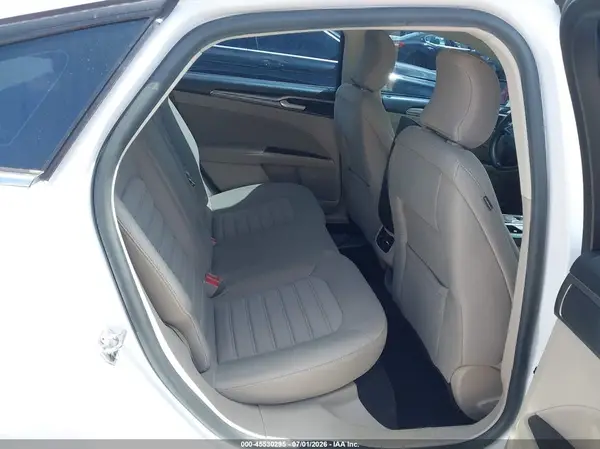 3FA6P0LU9JR261249 2018 FORD FUSION - Image 8