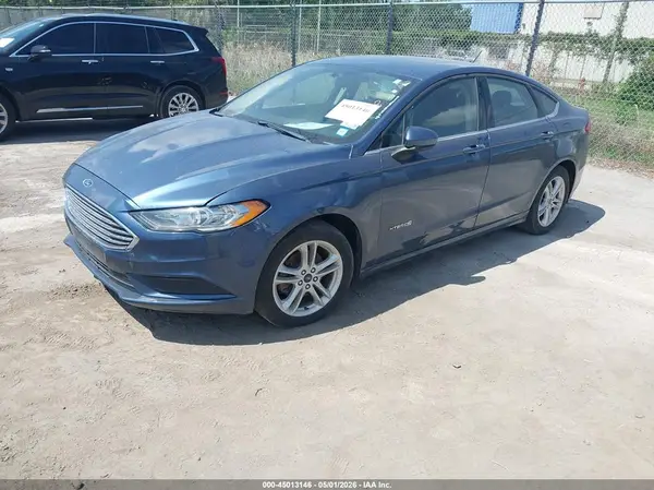 3FA6P0LU9JR275765 2018 FORD FUSION - Image 2
