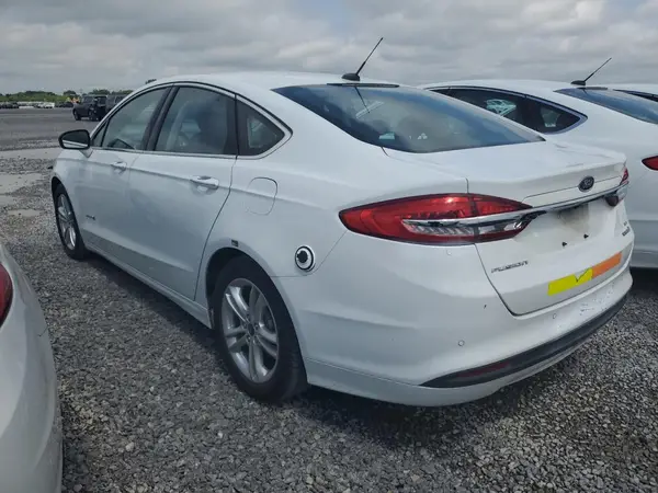 3FA6P0LU9JR278746 2018 FORD FUSION - Image 2
