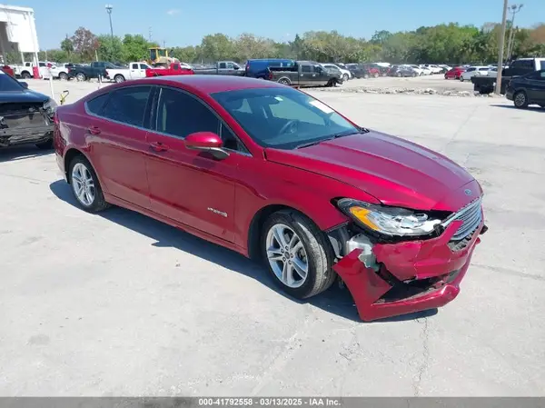 3FA6P0LU9JR279976 2018 FORD FUSION - Image 1