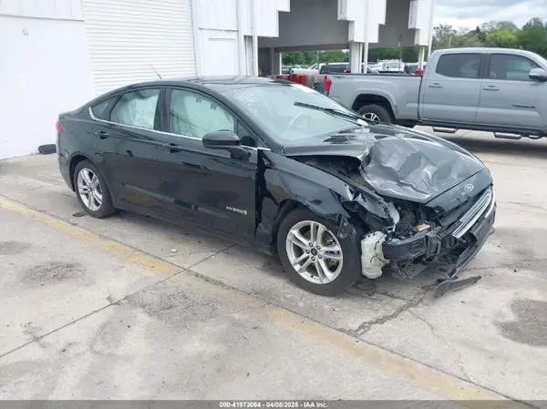 3FA6P0LU9JR286359 2018 FORD FUSION - Image 1
