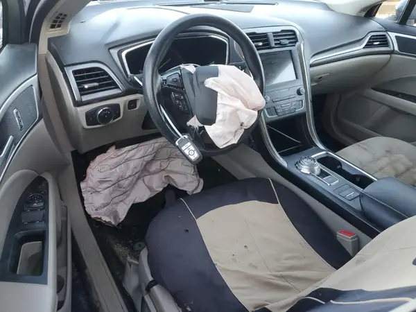 3FA6P0LU9KR111210 2019 FORD FUSION - Image 8