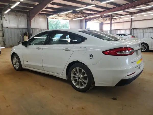 3FA6P0LU9KR124779 2019 FORD FUSION - Image 2