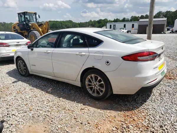 3FA6P0LU9KR124913 2019 FORD FUSION - Image 2