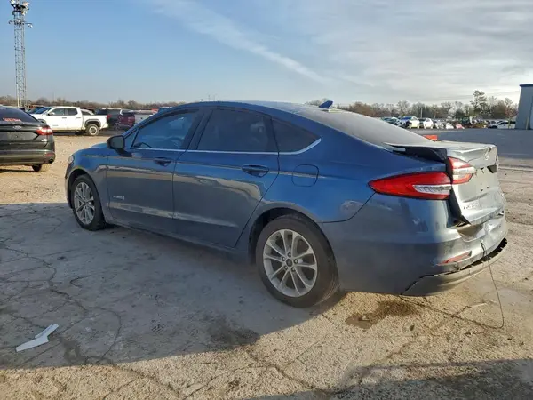 3FA6P0LU9KR137841 2019 FORD FUSION - Image 2