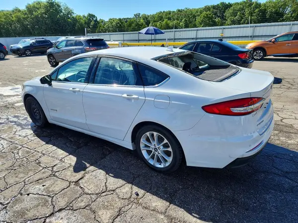 3FA6P0LU9KR143574 2019 FORD FUSION - Image 2