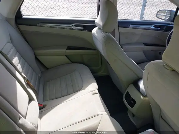3FA6P0LU9KR144143 2019 FORD FUSION - Image 8