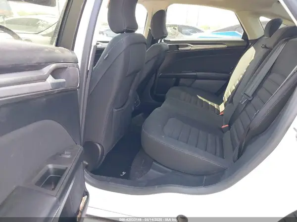 3FA6P0LU9KR148645 2019 FORD FUSION - Image 8