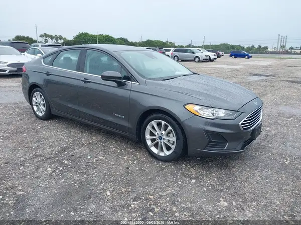 3FA6P0LU9KR149536 2019 FORD FUSION - Image 1