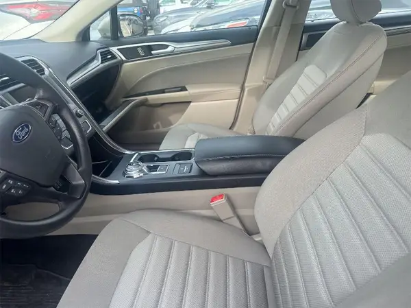 3FA6P0LU9KR152436 2019 FORD FUSION - Image 1