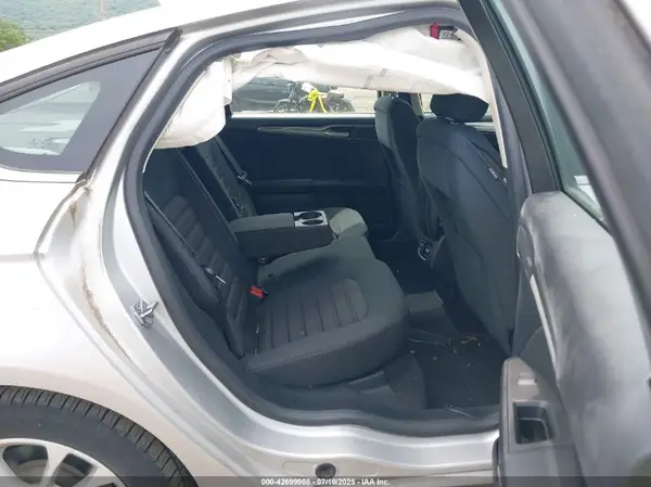 3FA6P0LU9KR157653 2019 FORD FUSION - Image 8