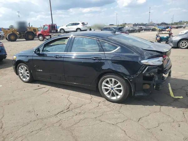 3FA6P0LU9KR168359 2019 FORD FUSION - Image 2