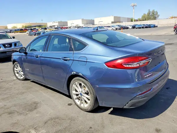 3FA6P0LU9KR181368 2019 FORD FUSION - Image 2