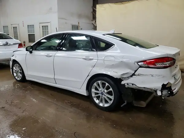 3FA6P0LU9KR183766 2019 FORD FUSION - Image 2