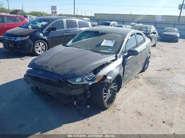 3FA6P0LU9KR189728 2019 FORD FUSION - Image 2