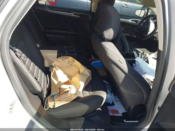 3FA6P0LU9KR197683 2019 FORD FUSION - Image 8
