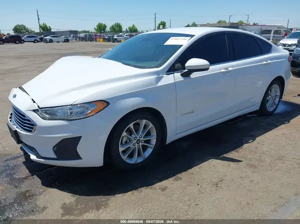 3FA6P0LU9KR202395 2019 FORD FUSION - Image 2