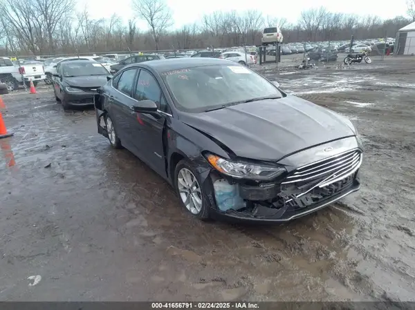 3FA6P0LU9KR204955 2019 FORD FUSION - Image 1