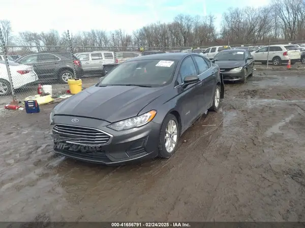 3FA6P0LU9KR204955 2019 FORD FUSION - Image 2