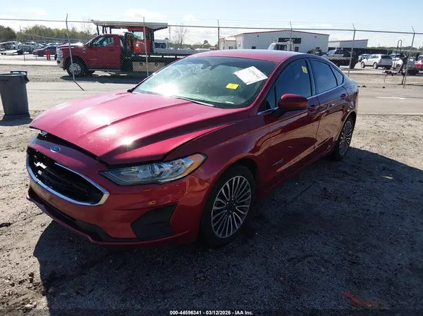3FA6P0LU9KR205636 2019 FORD FUSION - Image 2