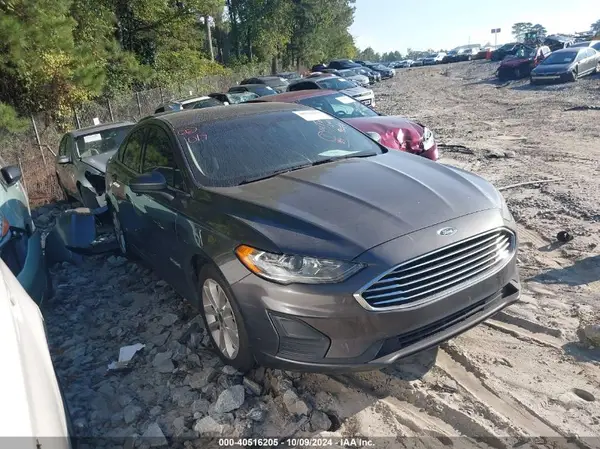 3FA6P0LU9KR205930 2019 FORD FUSION - Image 1