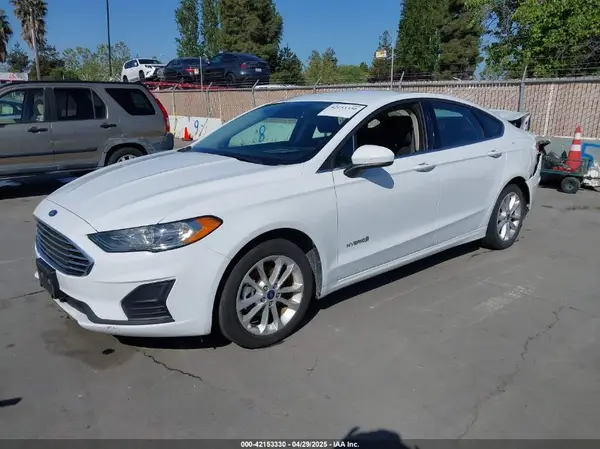 3FA6P0LU9KR207824 2019 FORD FUSION - Image 2