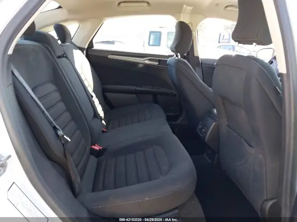 3FA6P0LU9KR207824 2019 FORD FUSION - Image 8