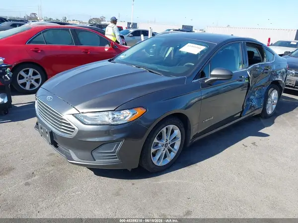 3FA6P0LU9KR208827 2019 FORD FUSION - Image 2