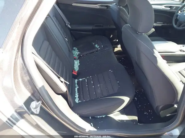 3FA6P0LU9KR208827 2019 FORD FUSION - Image 8