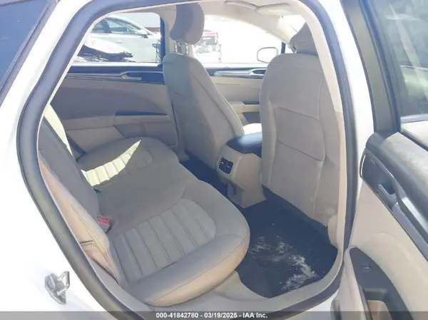 3FA6P0LU9KR217740 2019 FORD FUSION - Image 8