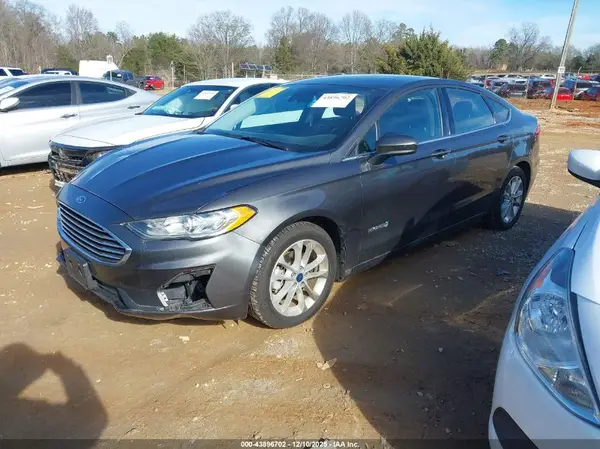 3FA6P0LU9KR225496 2019 FORD FUSION - Image 2
