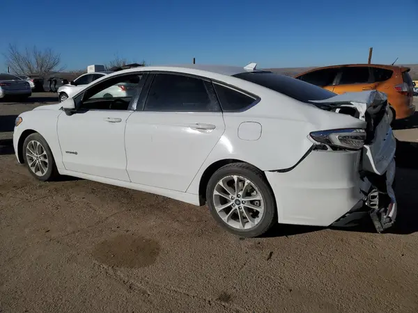 3FA6P0LU9KR235106 2019 FORD FUSION - Image 2