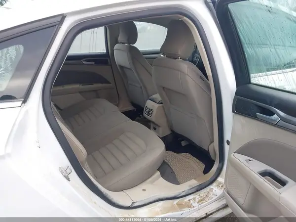 3FA6P0LU9KR241262 2019 FORD FUSION - Image 8