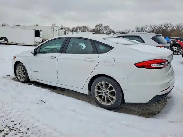 3FA6P0LU9KR242251 2019 FORD FUSION - Image 2