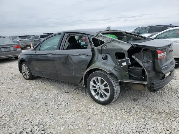 3FA6P0LU9KR243688 2019 FORD FUSION - Image 2