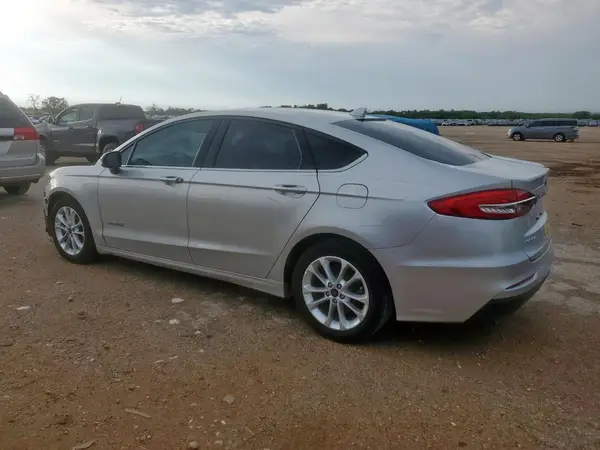 3FA6P0LU9KR257817 2019 FORD FUSION - Image 2