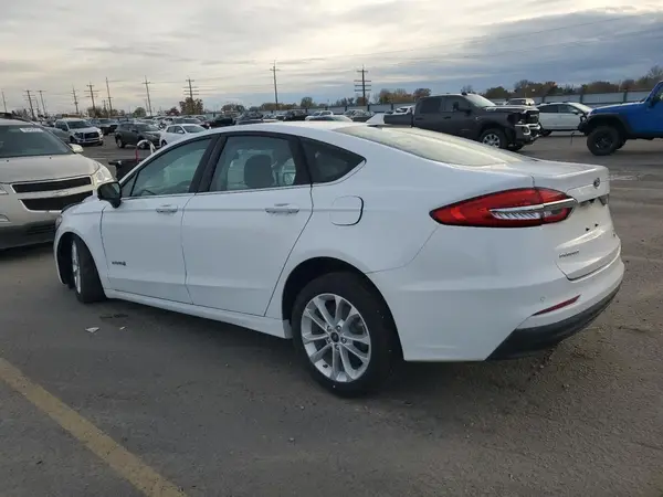 3FA6P0LU9KR258725 2019 FORD FUSION - Image 2