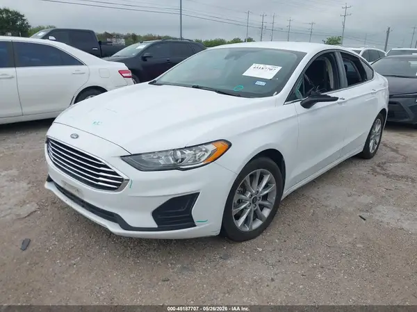 3FA6P0LU9KR261723 2019 FORD FUSION - Image 2