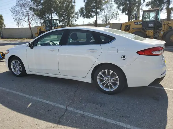 3FA6P0LU9KR263956 2019 FORD FUSION - Image 2