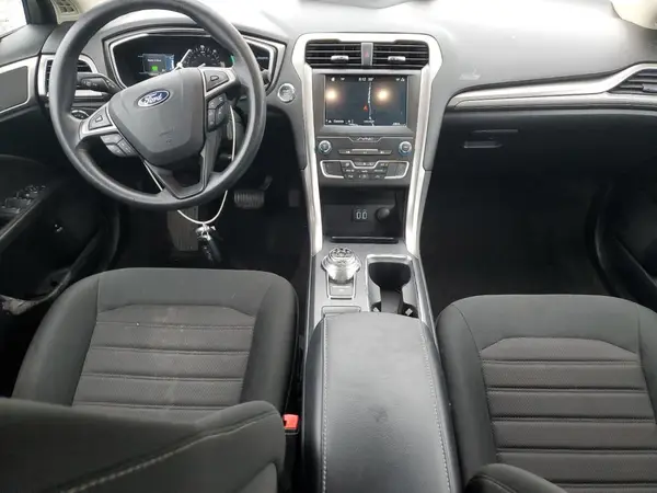 3FA6P0LU9KR263973 2019 FORD FUSION - Image 8