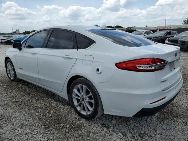 3FA6P0LU9KR263990 2019 FORD FUSION - Image 2