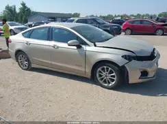 3FA6P0LU9KR276240 2019 FORD FUSION