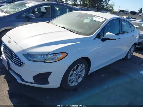 3FA6P0LU9LR127182 2020 FORD FUSION - Image 2