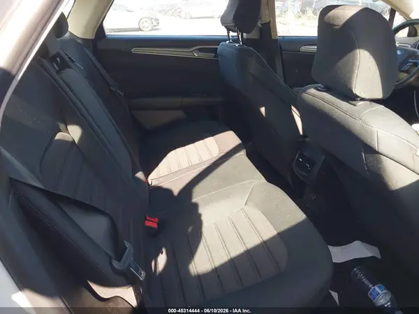 3FA6P0LU9LR127182 2020 FORD FUSION - Image 8