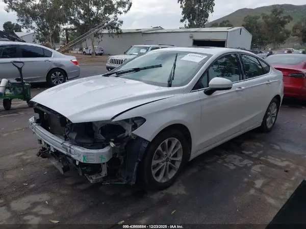 3FA6P0LU9LR171019 2020 FORD FUSION - Image 2