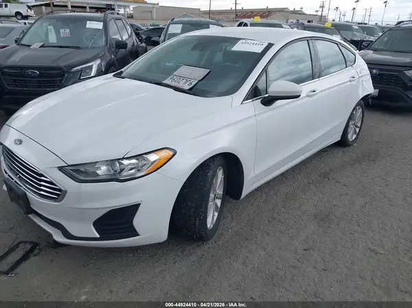 3FA6P0LU9LR173563 2020 FORD FUSION - Image 2